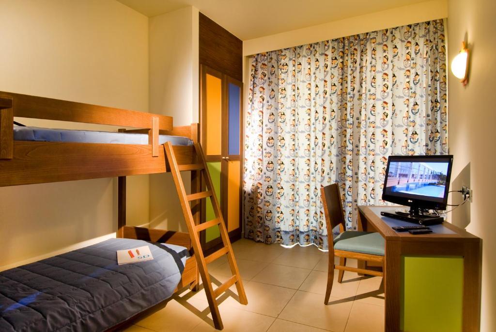 Blue Lagoon Resort 科斯镇 客房 照片